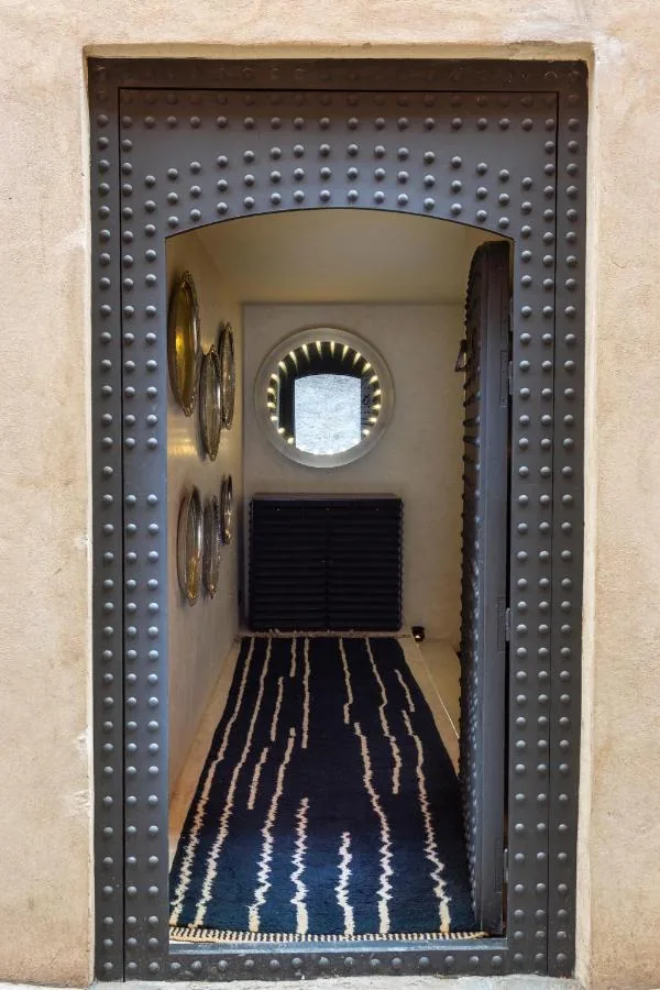 La puerta de entrada · Riad Tajania